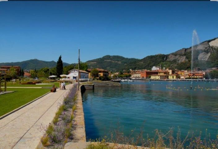 Love Italy Homes - Casa Lucia - Residence Al Lago Paratico Exterior photo